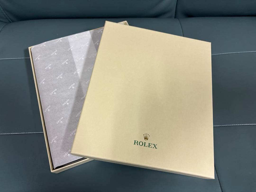 【新品】ロレックス　公式レザーノートカバー、ノート、ペン