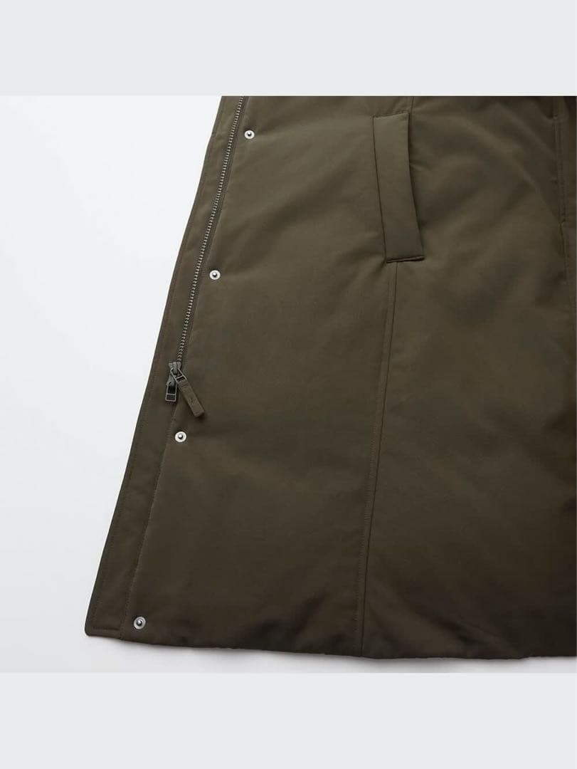 美品！ ユニクロ ハイブリッドダウンウルトラウォームロングコート ブラック S