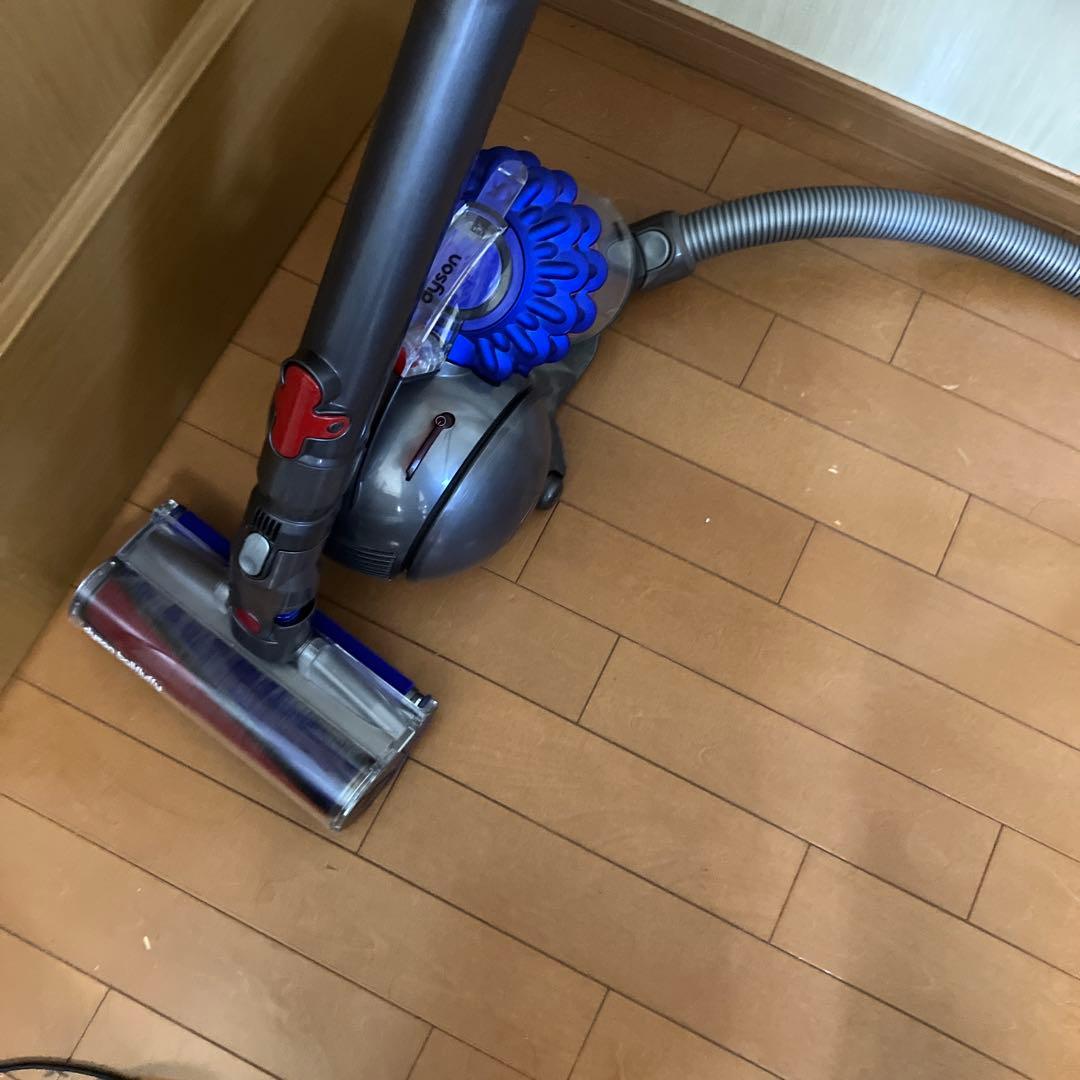 め*か様 ダイソン サイクロン式掃除機 CY24
