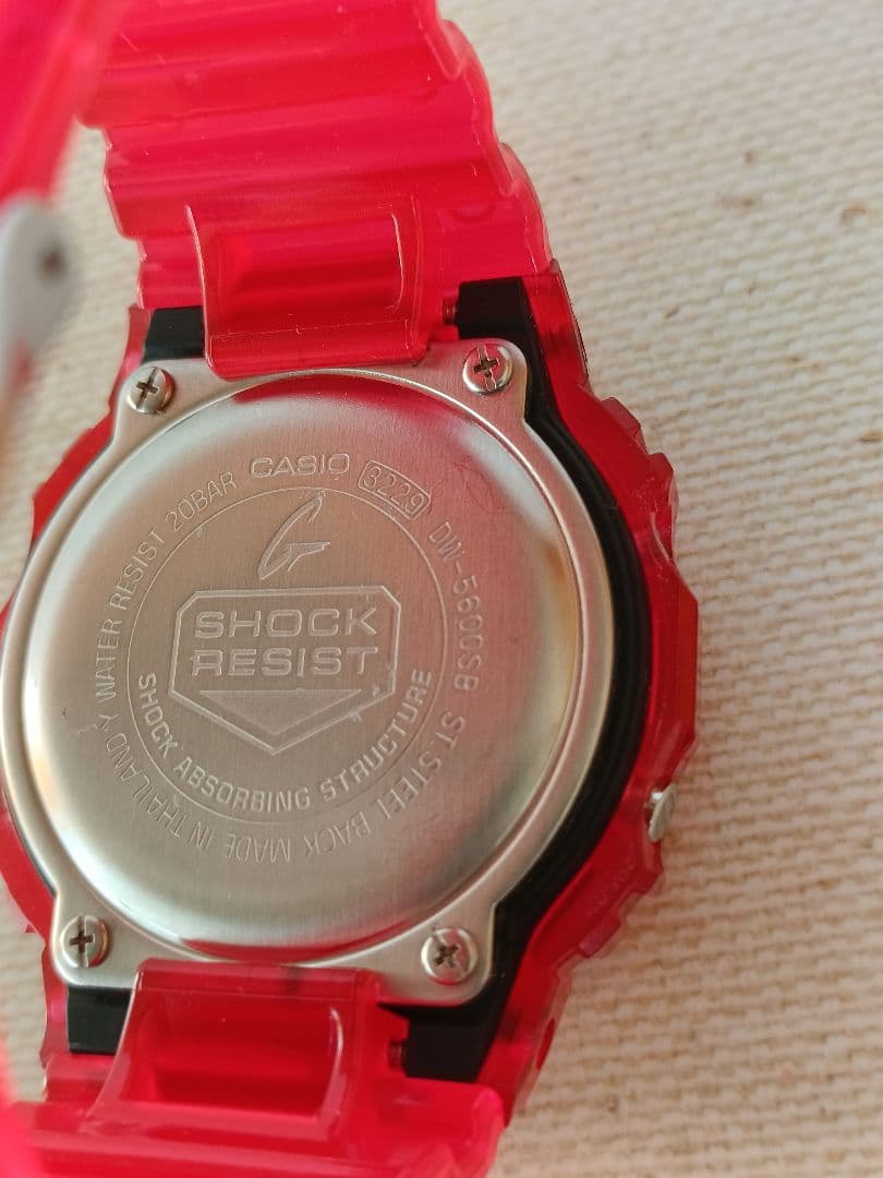 極美品　G-SHOCK DW-5600SB