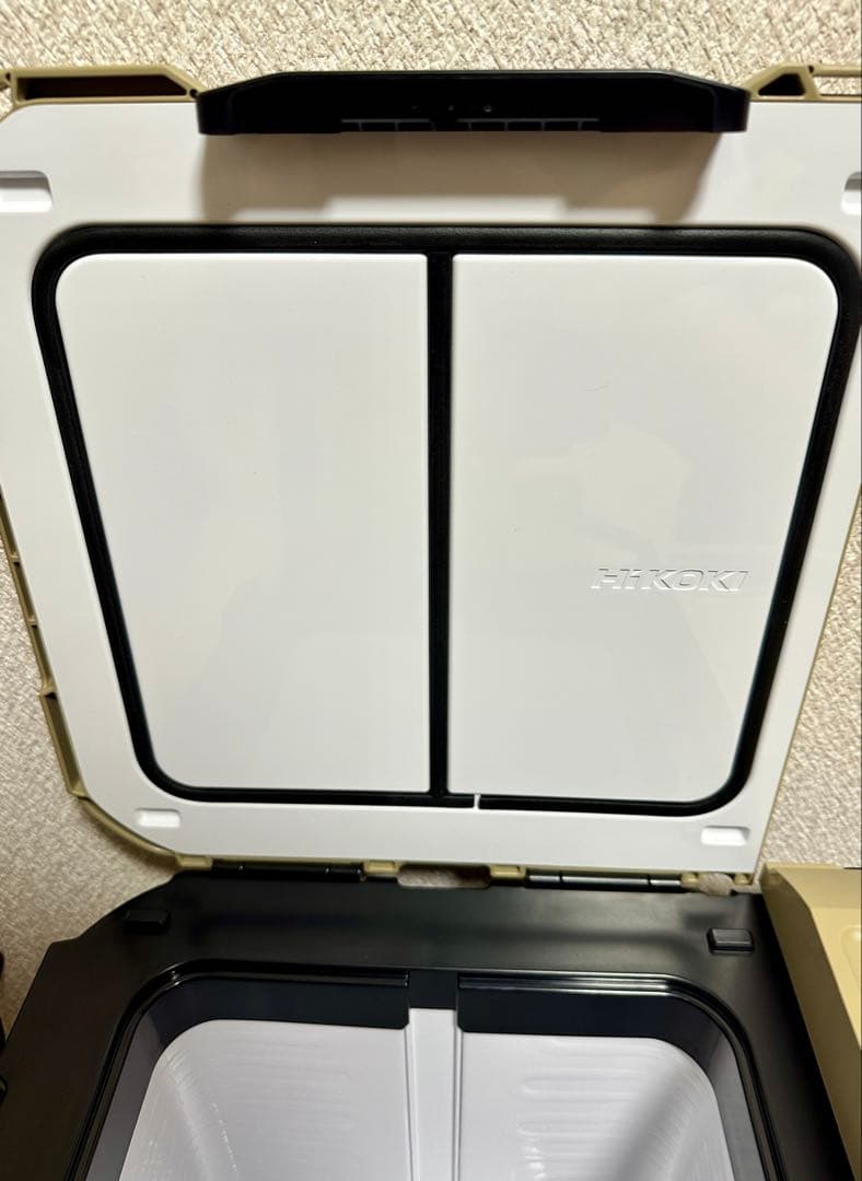 UL18DC ハイコーキ　冷温庫