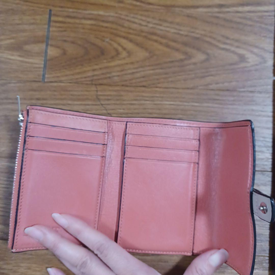 LOEWE グレー 三つ折り財布