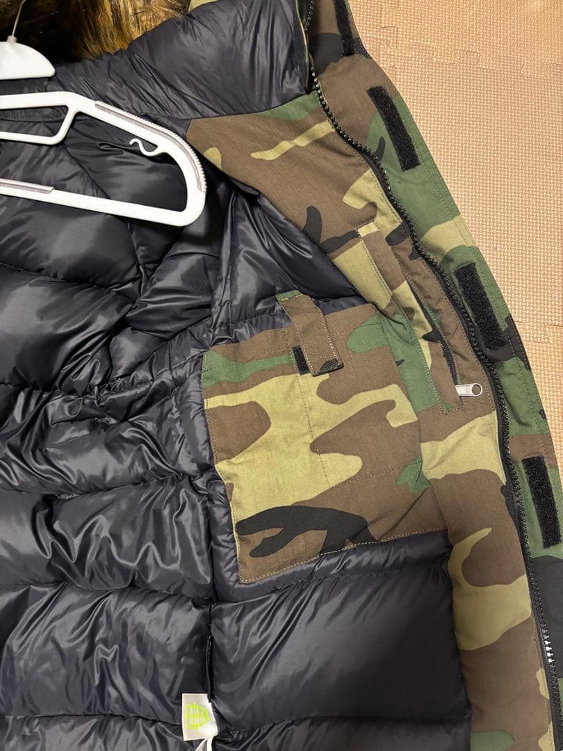 【美品】 THE NORTH FACE ノベルティ エレバス ダウンジャケット