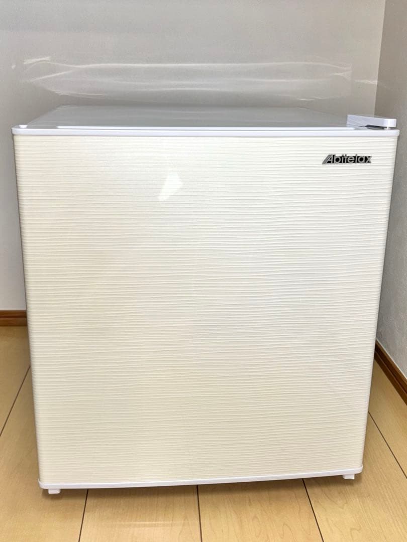 Abitelax 冷蔵庫 美品使用期間4ヶ月　1ドア 45リットル　説明書付き
