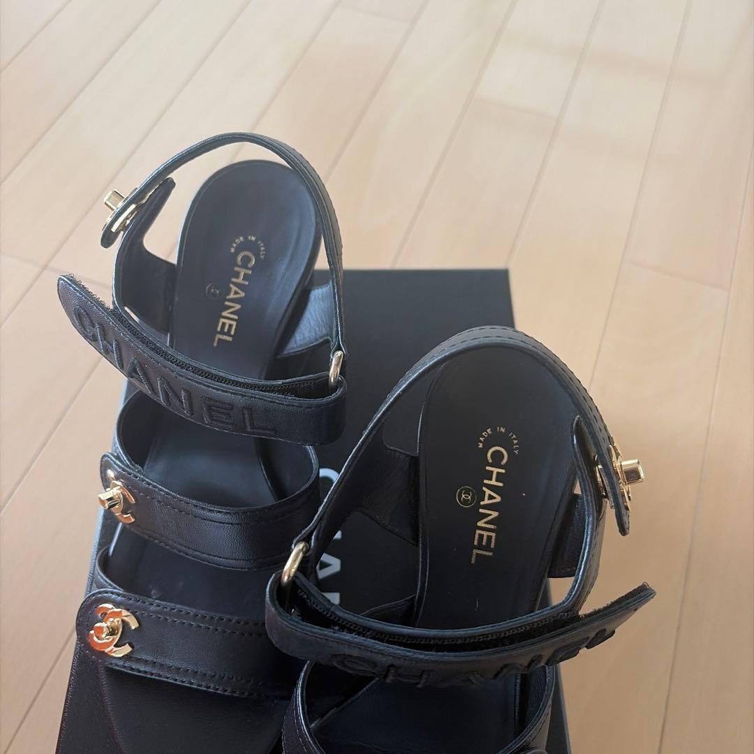CHANEL シャネル　レザー　ココマーク　サンダル　ヒール