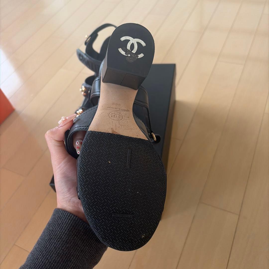 CHANEL シャネル　レザー　ココマーク　サンダル　ヒール