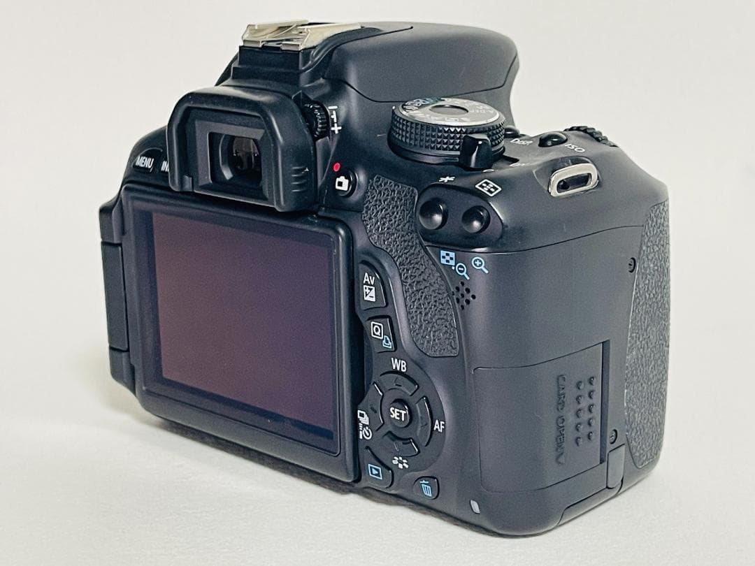 ショット数6664回☆ Canon EOS Kiss X5 キヤノン 一眼レフ