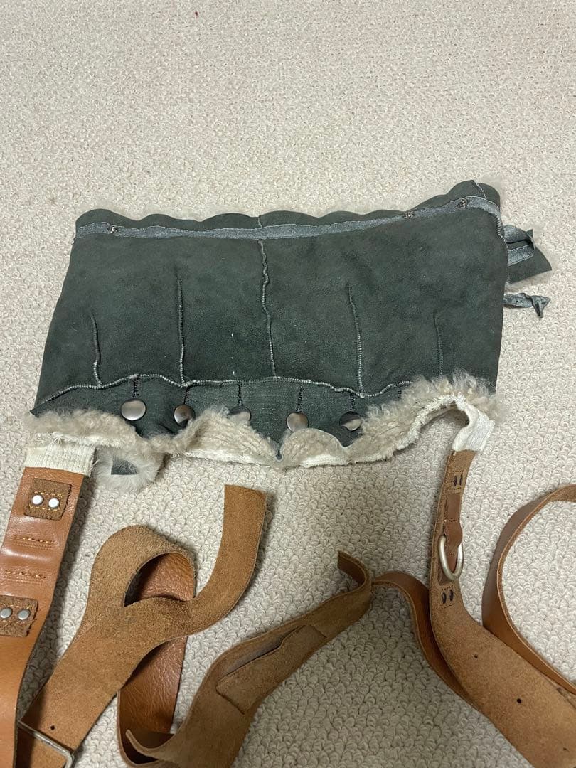 ソロイスト soloist ムートン　ネックウォーマー