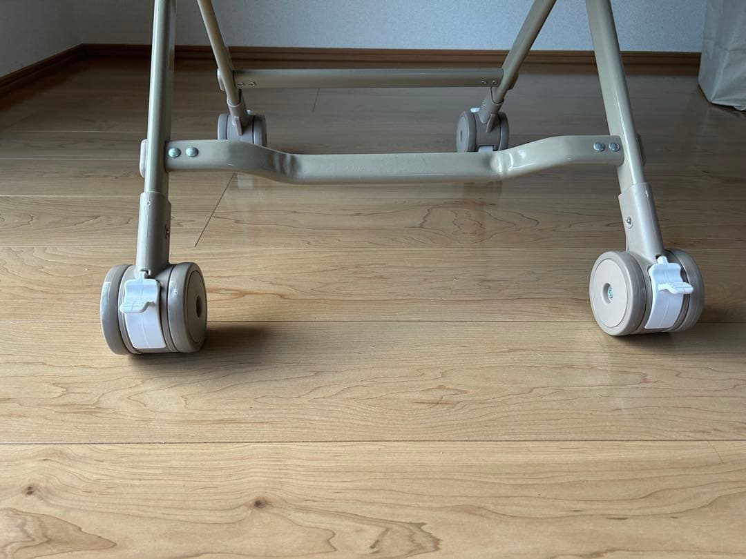 【超美品】ハイローチェア　KATOJI バウンサー