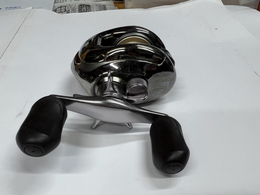 シマノ　アンタレスRH221