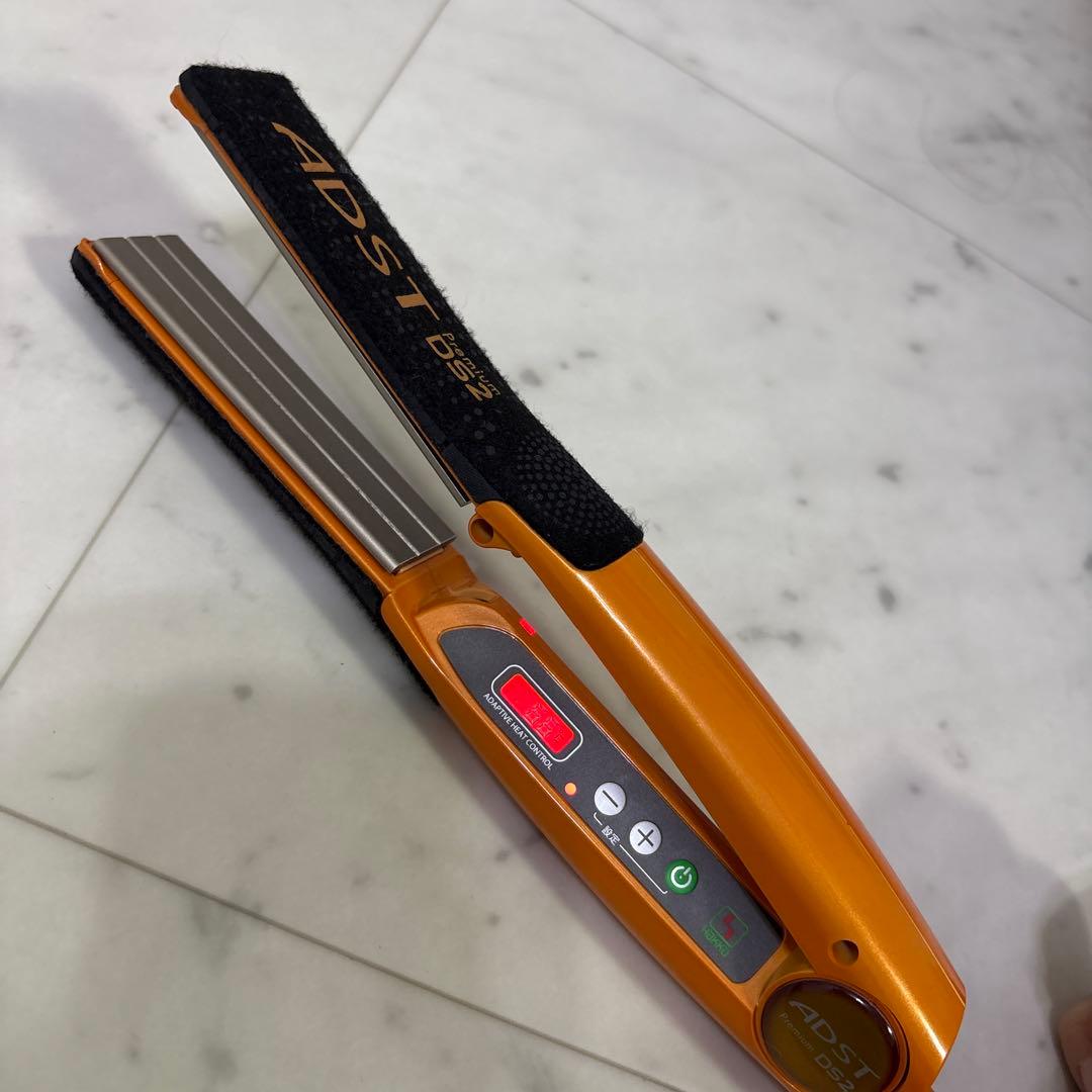 美品　今だけ半額以下　ADST DS2 ストレートヘアアイロン オレンジ