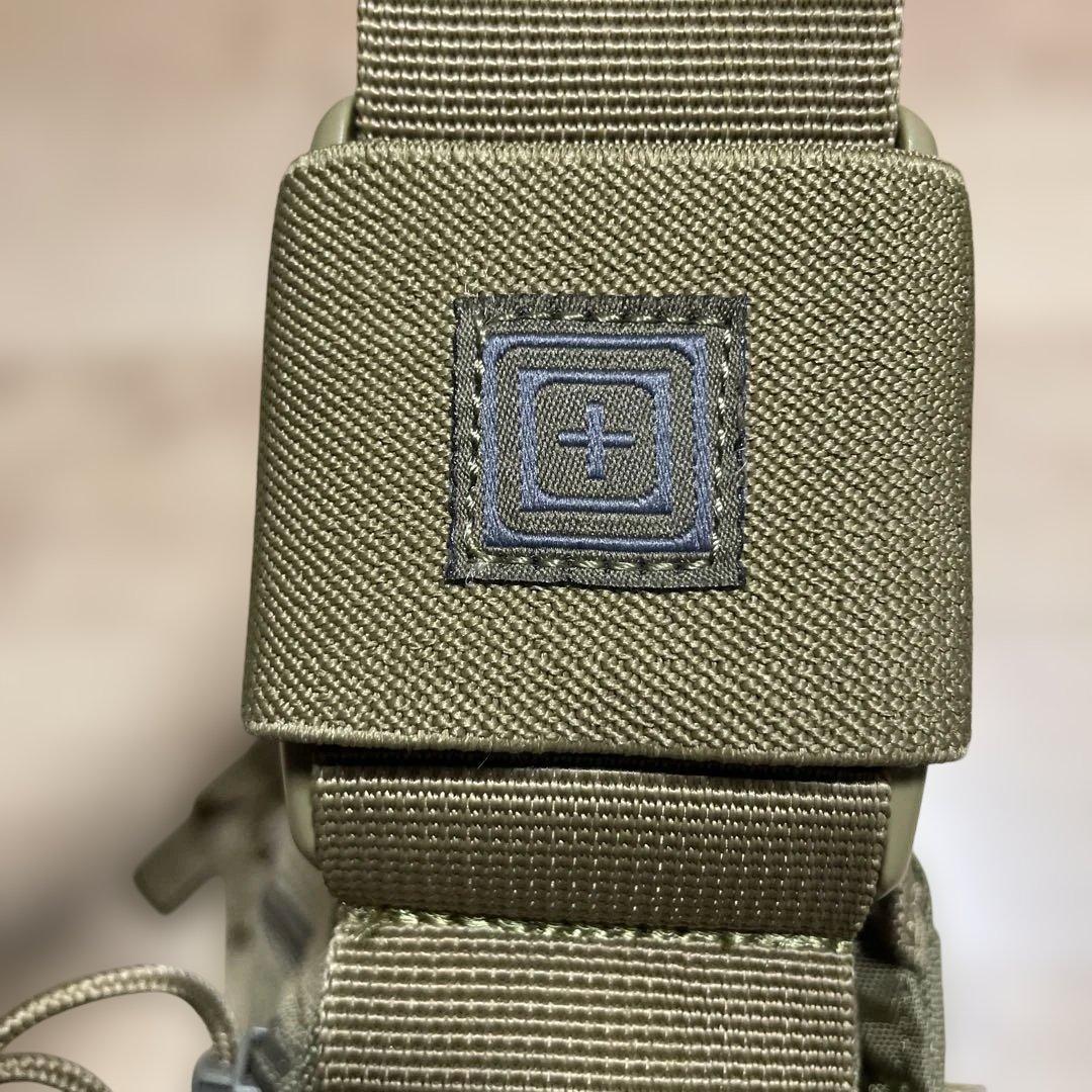 5.11タクティカル メッセンジャーバッグ ラッシュデリバリー サンドカラー