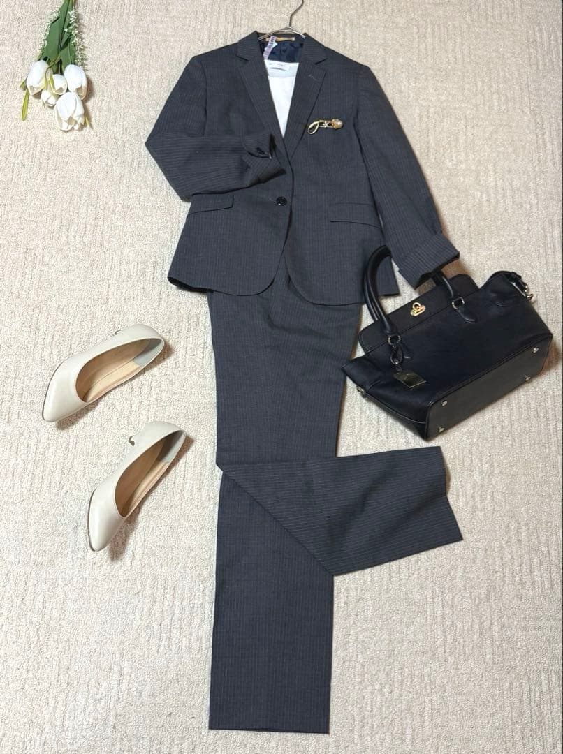 オリヒカ　ストライプ　パンツスーツ　背抜き　フォーマル　ビジネス　グレー　M