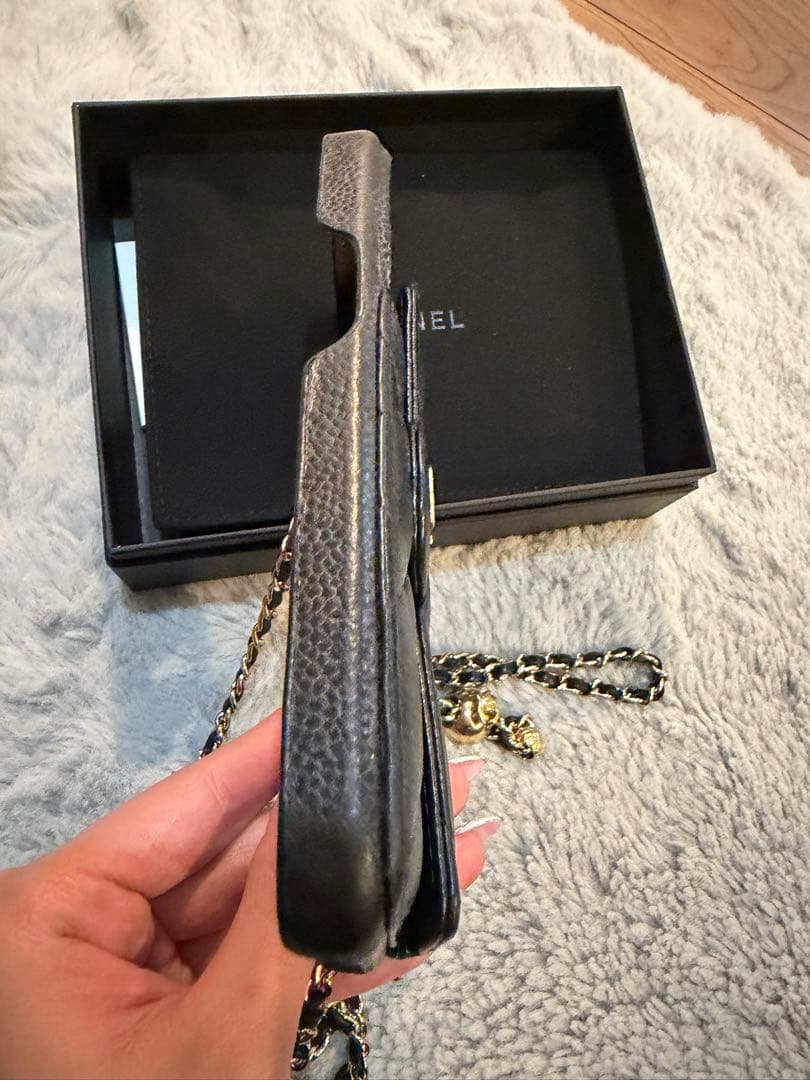 CHANEL キャビアスキン iPhone15promaxケース