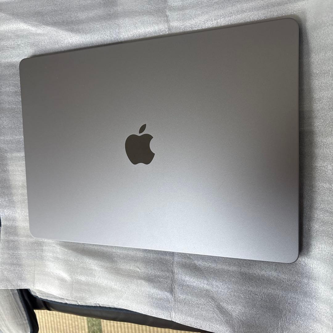 Apple MacBook Air M3 15インチ　（2024）