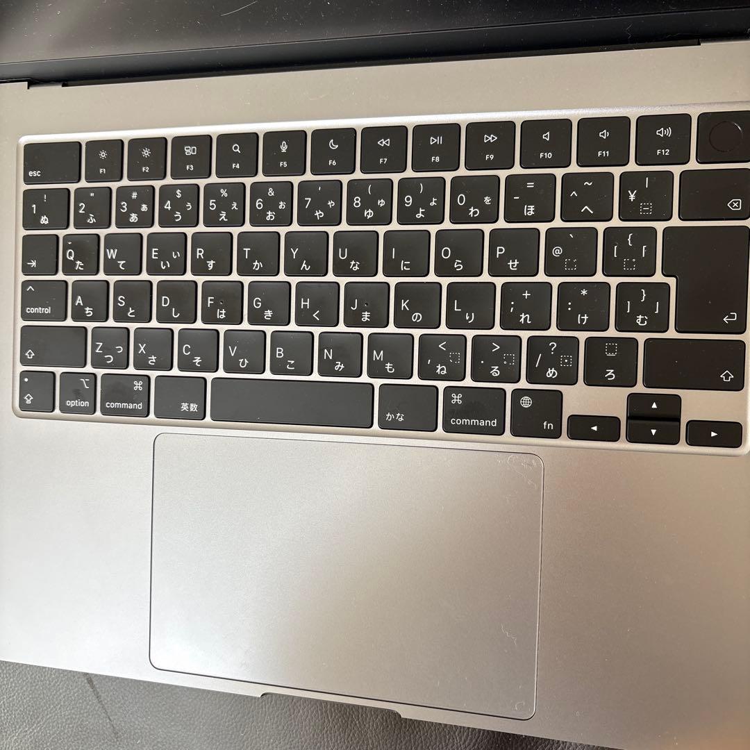 Apple MacBook Air M3 15インチ　（2024）