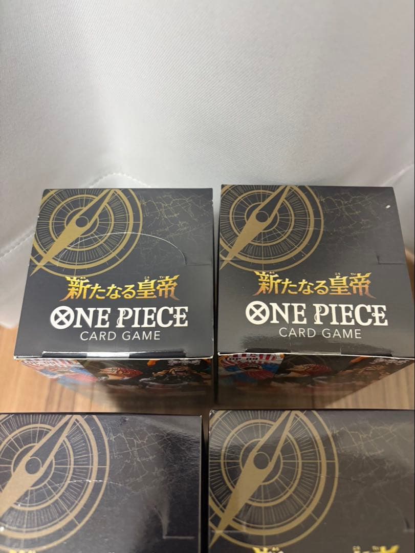 新たなる皇帝　ワンピースカード　テープ付き　4BOX