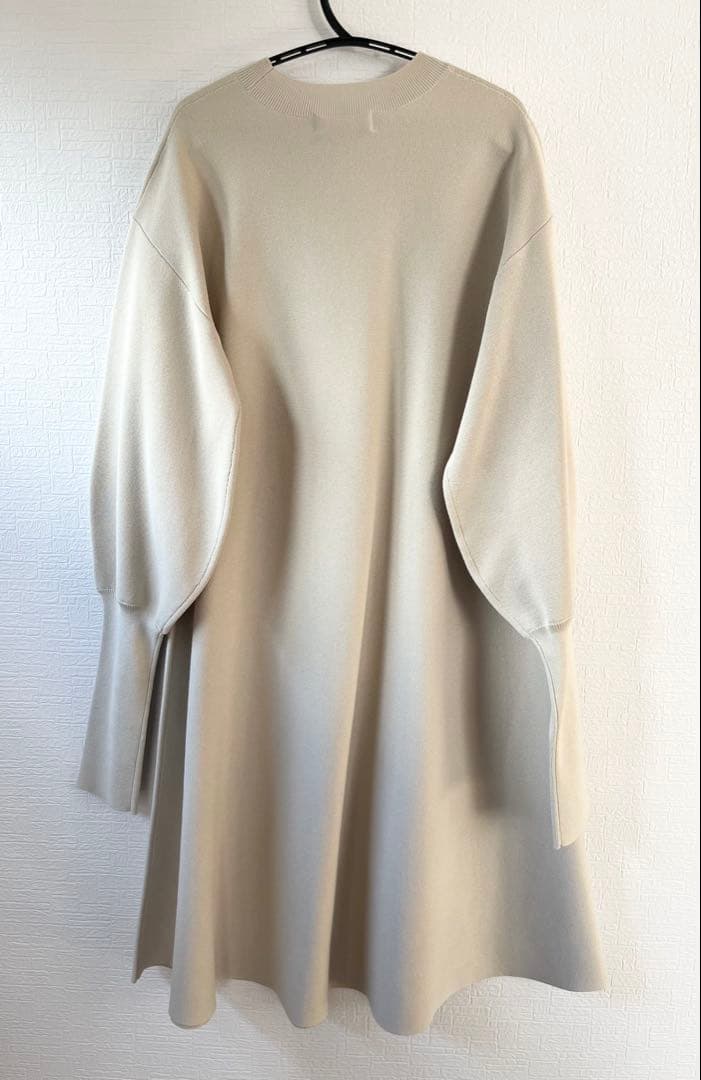 ◎新品タグ付◎エメルリファインズ◎クルーネック ミニ フレア ワンピース