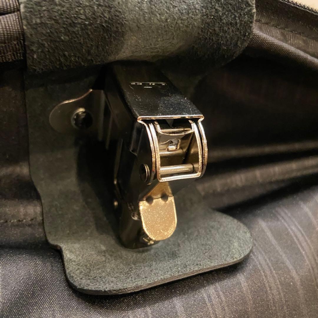 TUMI トライ フォールド キャリーオン ガーメントケース 22133DH