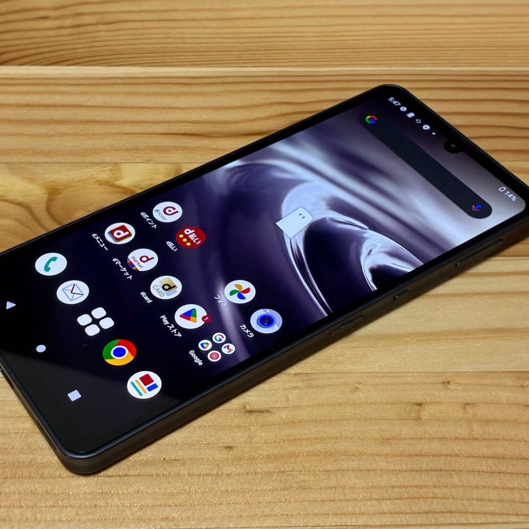 AQUOS sense6 シャープ　5470