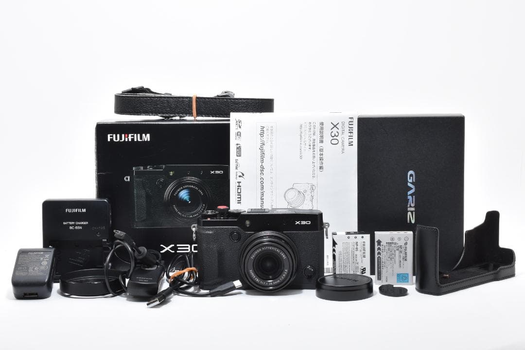 美品 富士フイルム X30 コンパクトデジタルカメラ ブラック Fujifilm