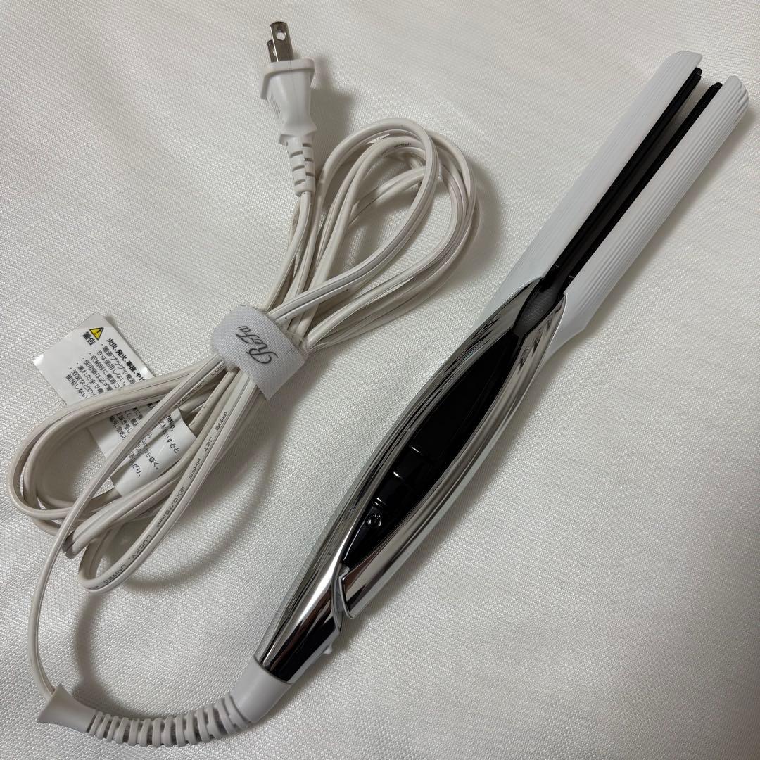 リファ　ストレートアイロン