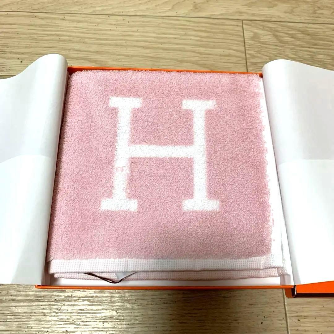 未使用タグ付き✨HERMES エルメス カレタオル 《アヴァロン》ハンカチタオル