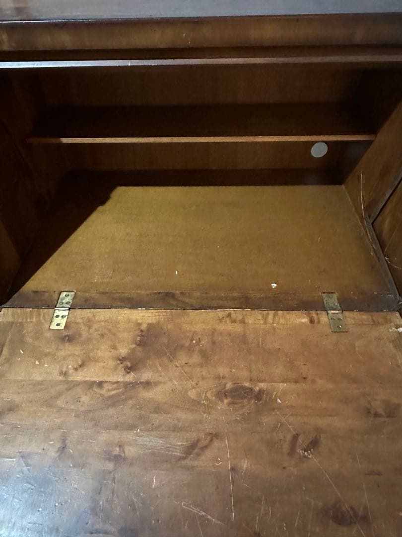 木製ライティングビューロー 彫刻入り　机 アンティーク