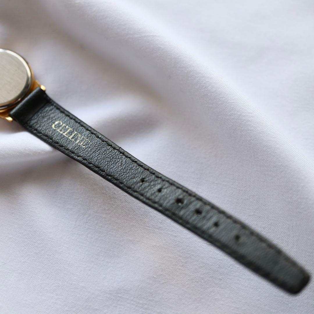 CELINE ローマン スモセコ ラウンド シェル レディース腕時計 1382