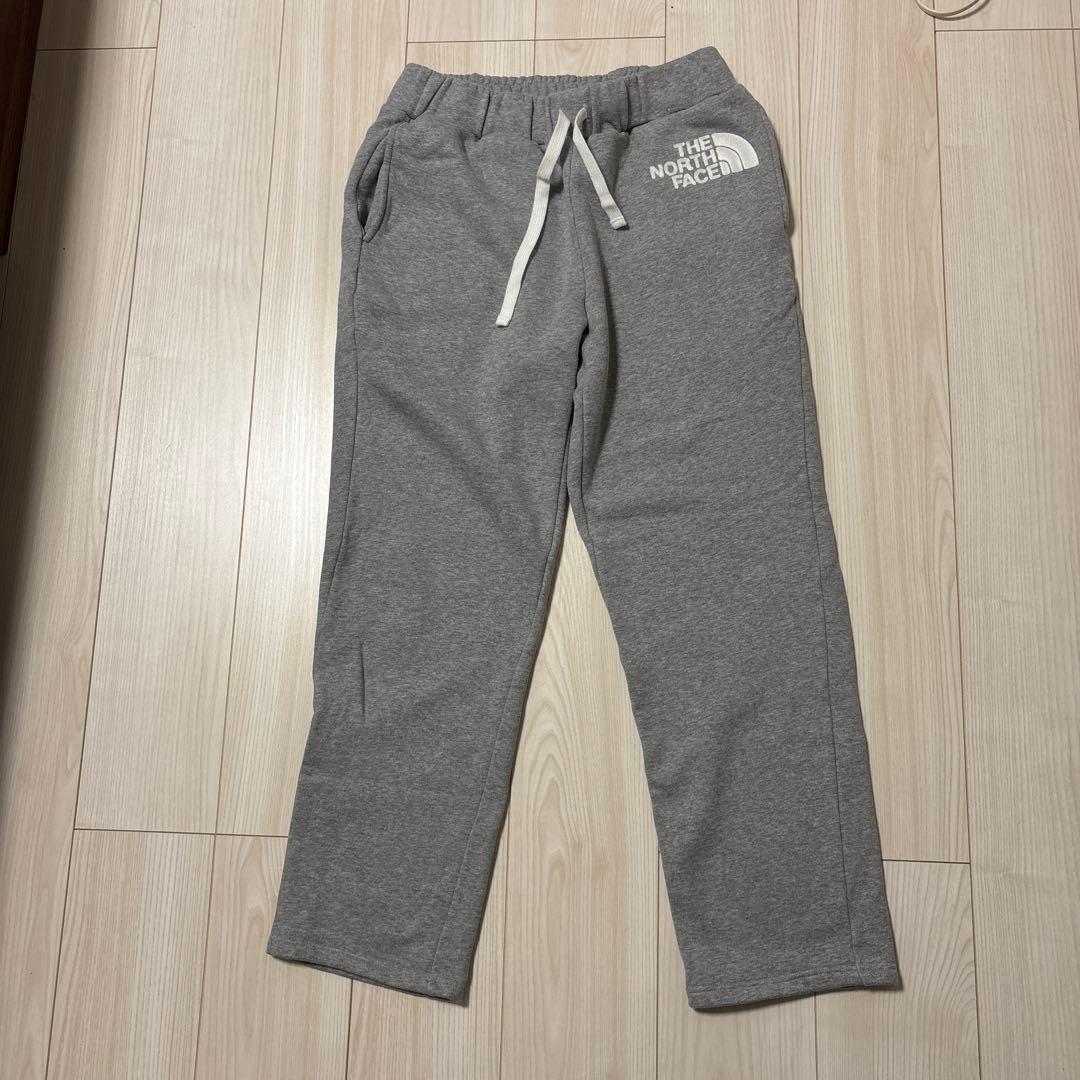 THE NORTH FACE グレー パーカーとパンツセット