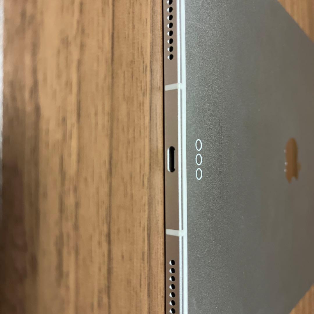 iPad Air 第5世代 64GB Wi-Fi+Cellularモデル