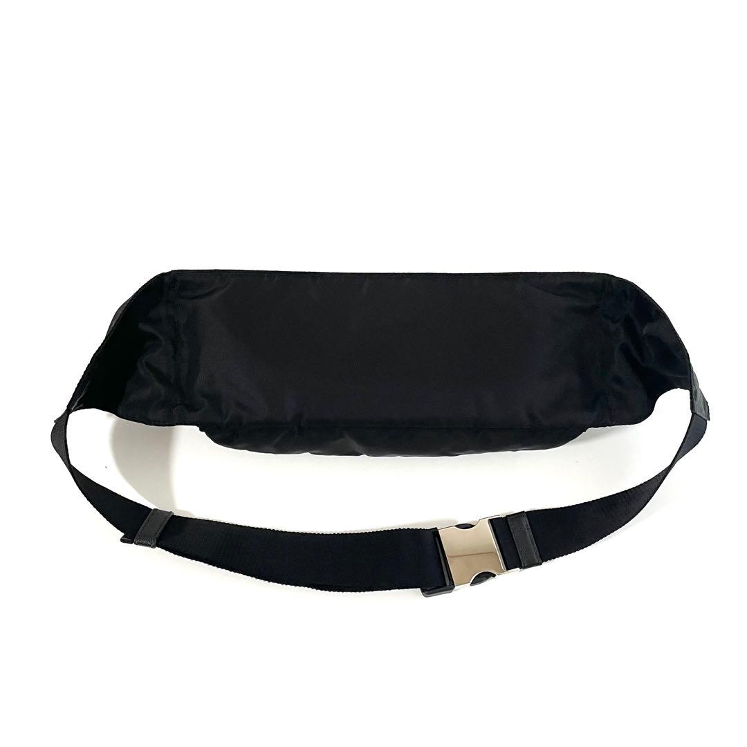 【未使用級/RFID】プラダ ボディバッグ ナイロン×サフィアーノレザー