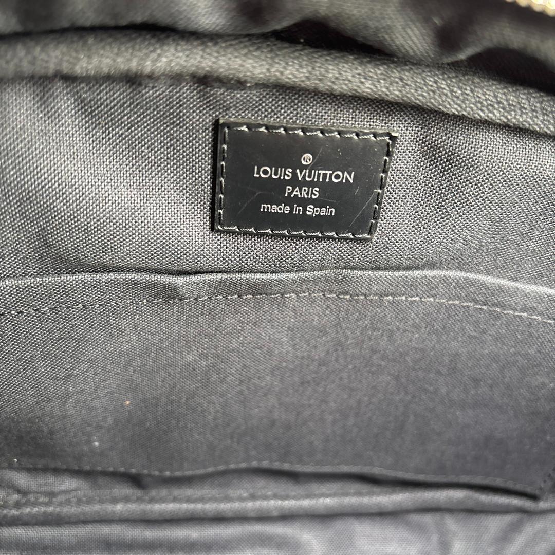 超極美品 ルイヴィトン ダミエグラフィット アンブレール ショルダーバッグ