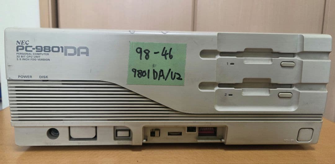 ジャンク品　NEC PC-9801DA/U2　本体のみ