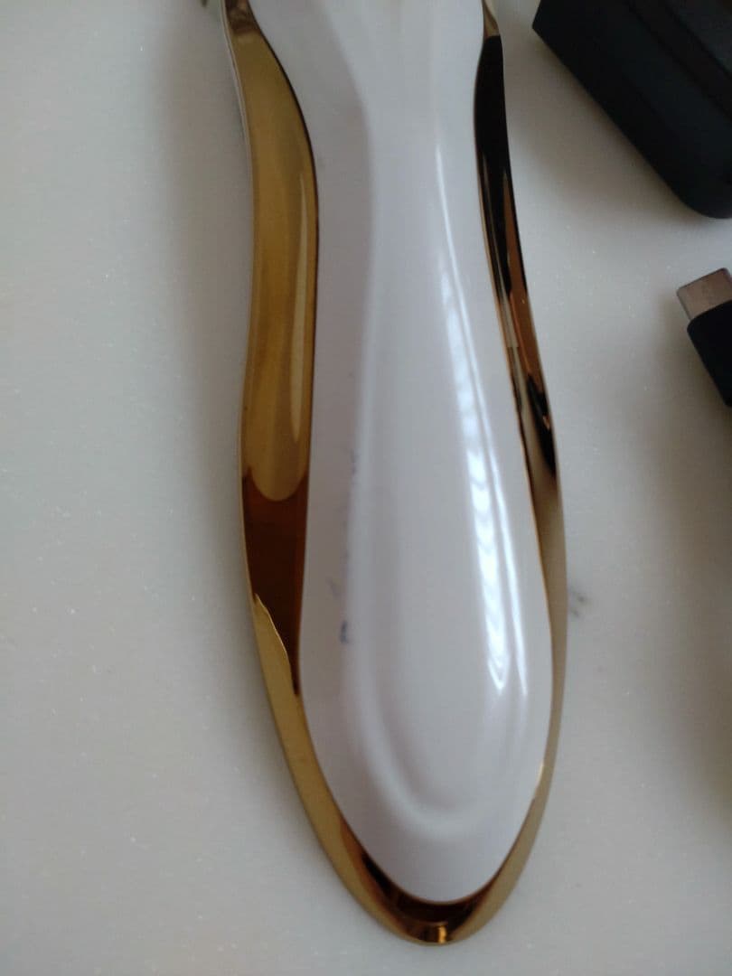 ARTISTIC & CO. Miss Arrivo The Wraith 美顔