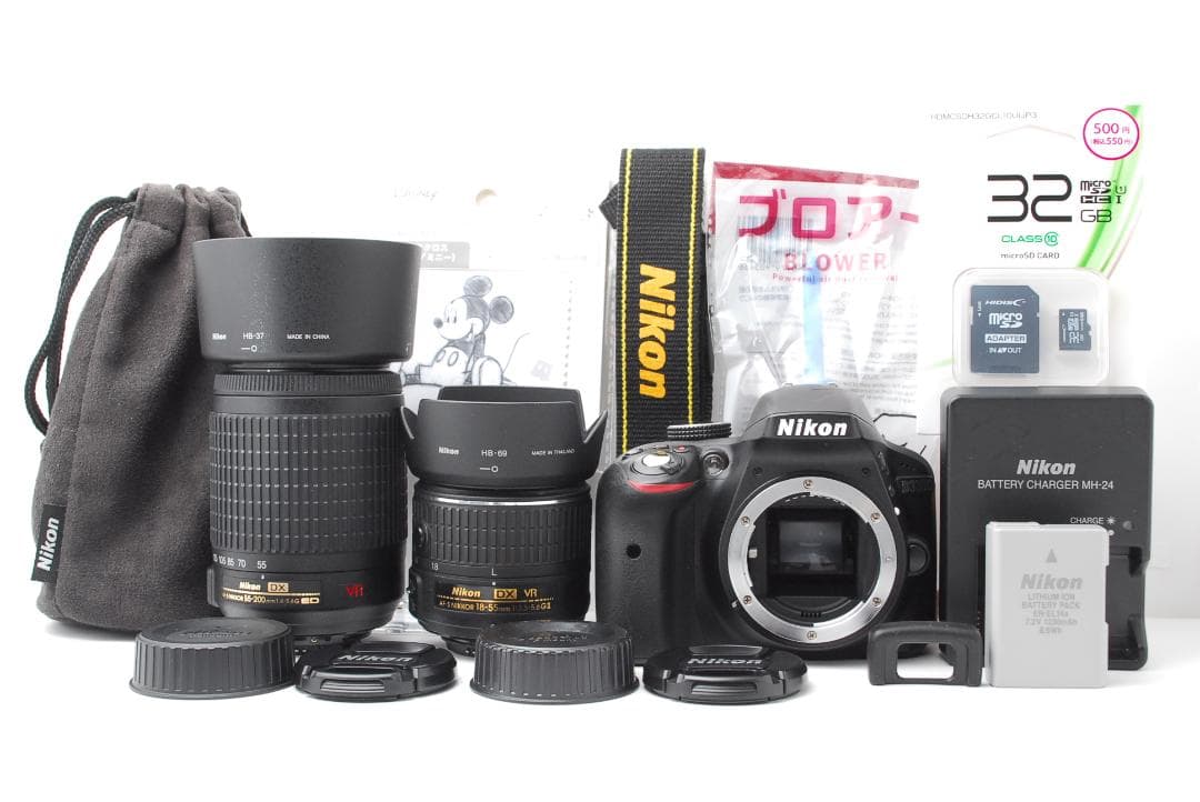 【使用感少美品】ダブルレンズ　Nikon D3300　スマホ転送　動画も撮れる