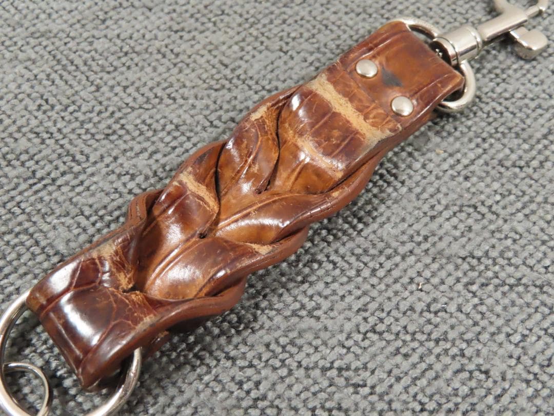 ボッテガヴェネタ　キーホルダー　キーリング　チャーム　ブラウン　レザー　箱保存袋