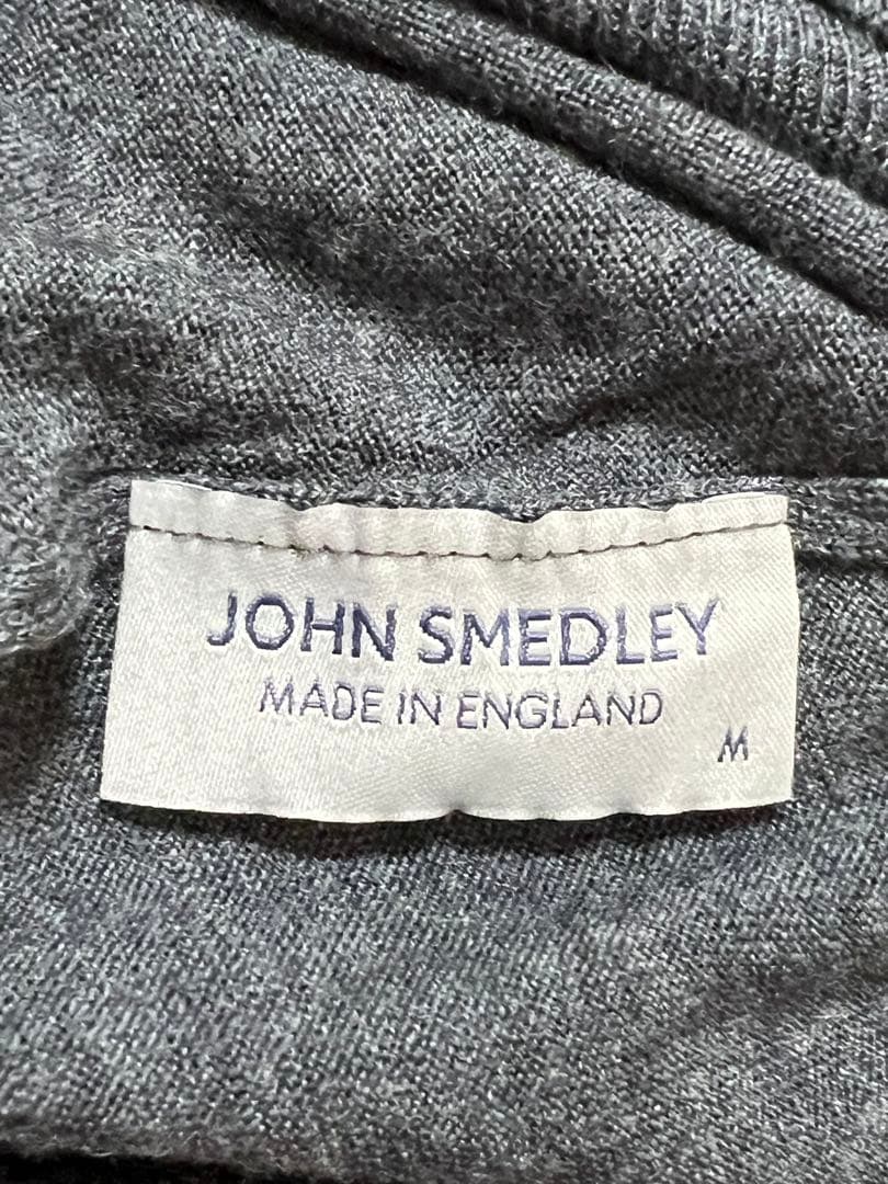 JOHN SMEDLEY　ジョンスメドレー　タートルネック　薄手　M　イギリス製