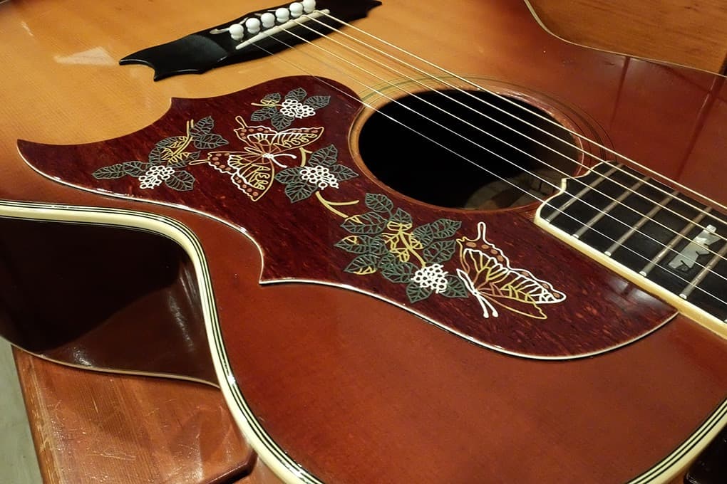 Thumb J-400 寺田楽器超希少ハードケース付き