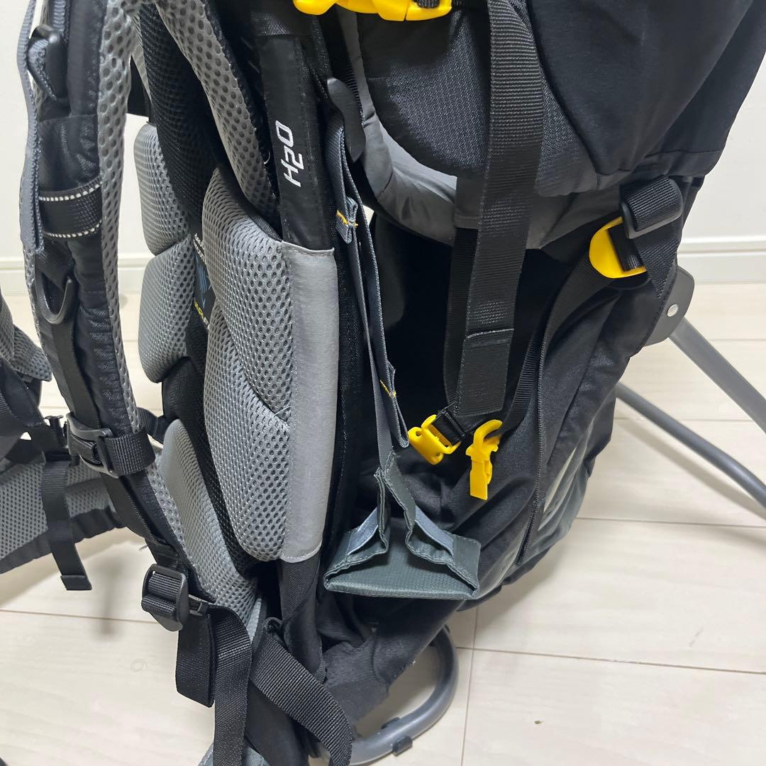 deuter Kid Comfort III ブラック/グレー