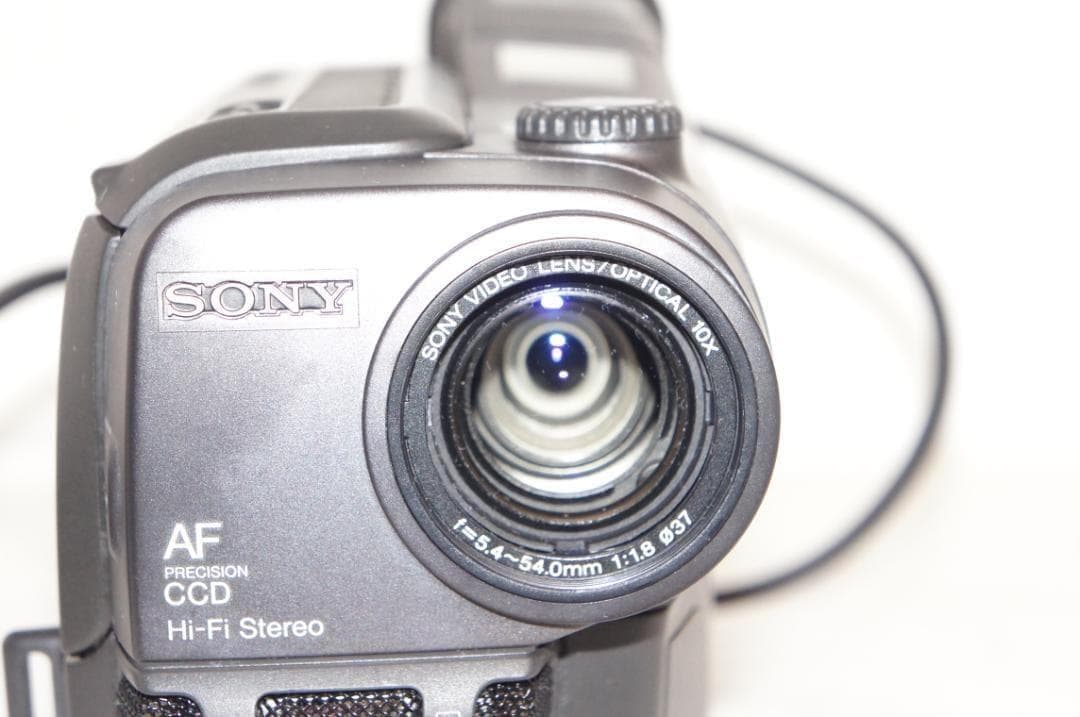 【動作品】CCD-TR11 SONY Hi8ビデオカメラ　8mm 0130
