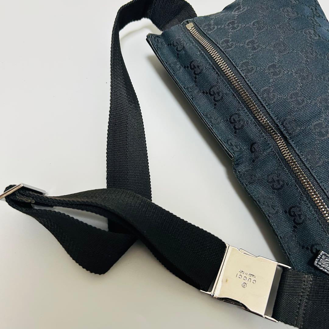 GUCCIグッチ GGキャンバス レザー ボディバッグ ウエストポーチ