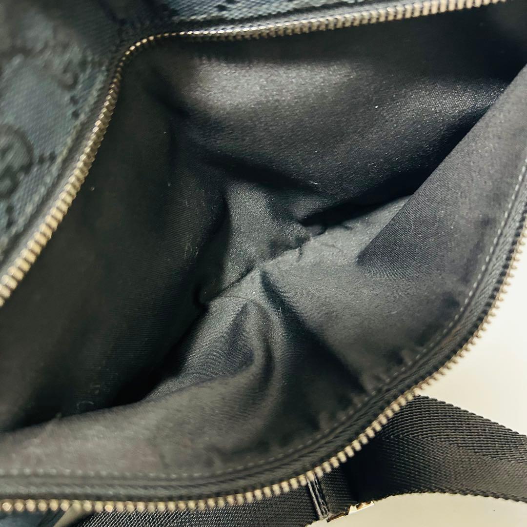 GUCCIグッチ GGキャンバス レザー ボディバッグ ウエストポーチ