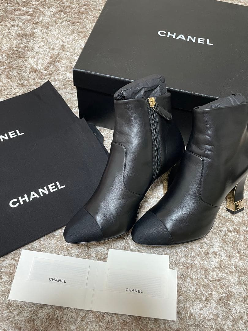 (新品)CHANEL ccロゴ レザー ショートブーツ