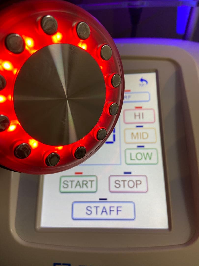 ハイフ複合機　フォトフェイシャル・キャビラジ（キャビテーション➕RF）　エンリケ