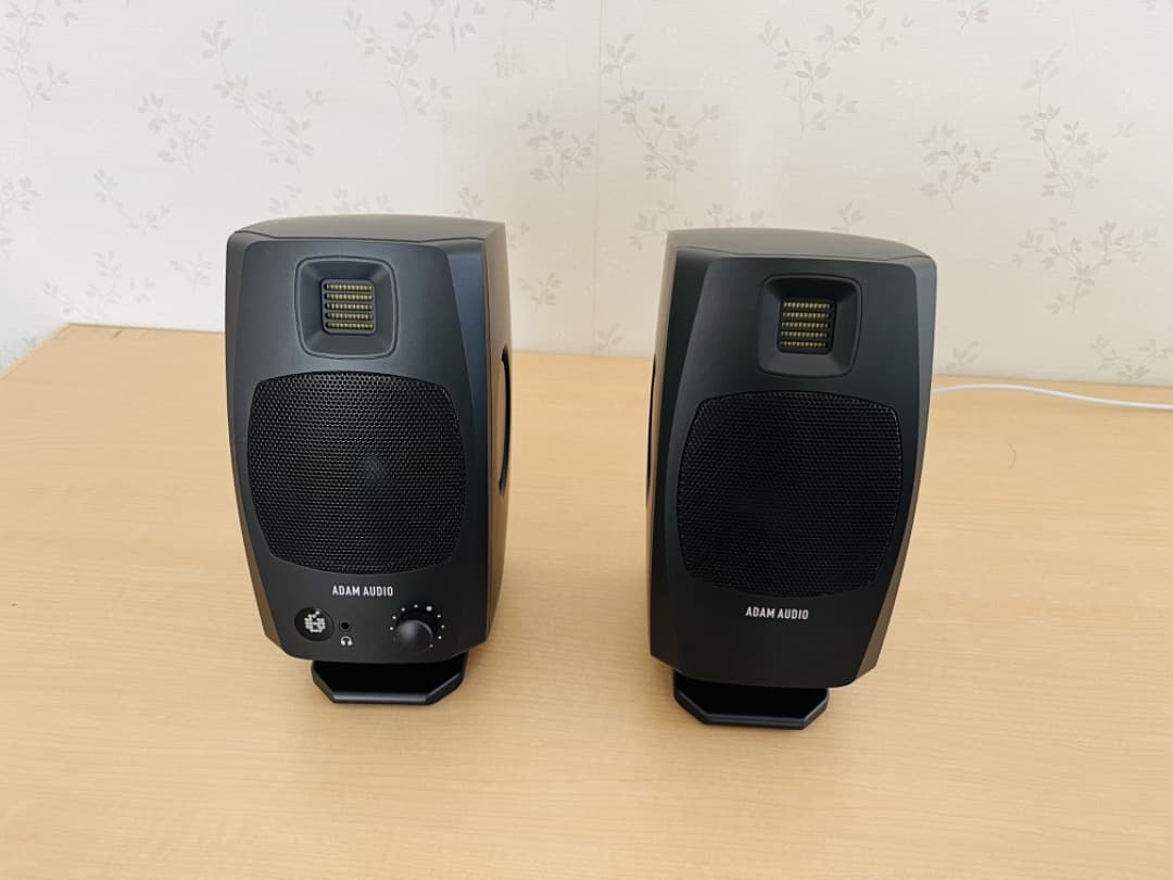 （美品）ADAM AUDIO D3V モニタースピーカー