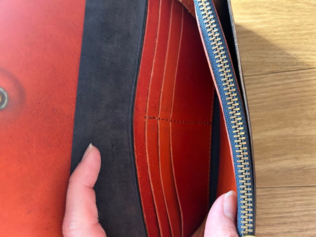 バーンズ BARNS レザー ロングウォレット