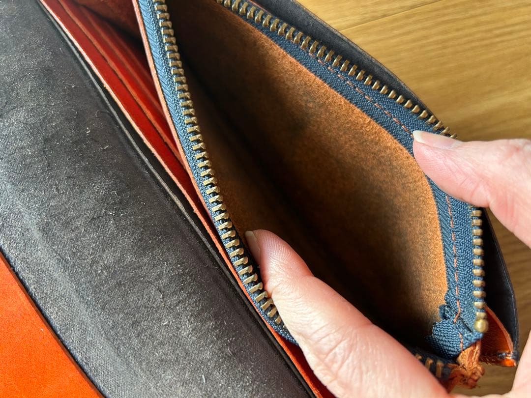 バーンズ BARNS レザー ロングウォレット