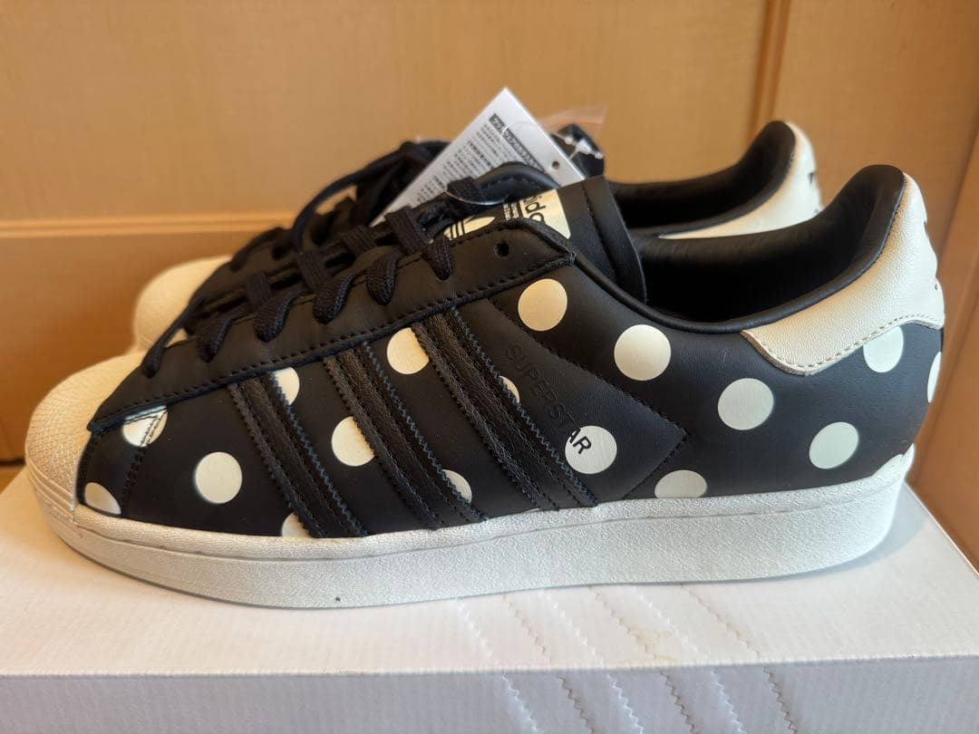 めぐろ 新品 adidas スーパースター ポルカドット 28cm