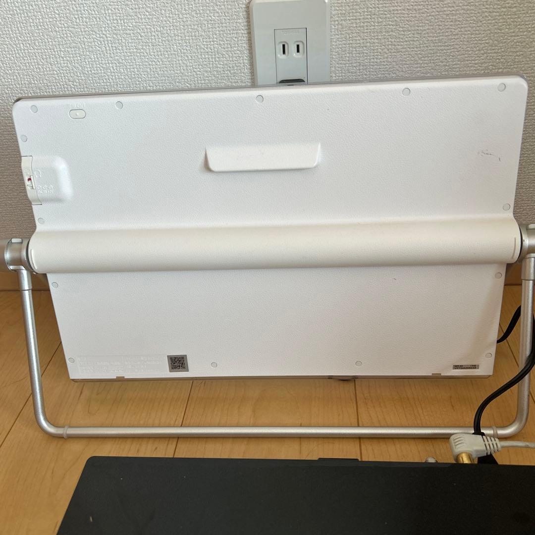 テレビ UN-15TD7-W